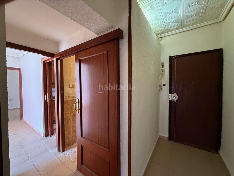 Foto dd7e1520-d78e-465a-8542-67921db181ac. Apartament a Camí Fondo Valencia
