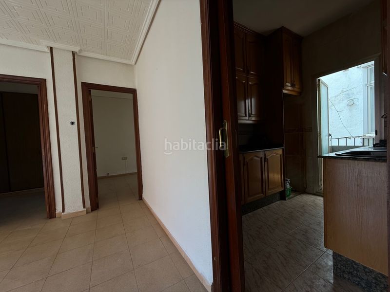 Foto f86b8923-5226-40a1-b56c-2337bc018882. Apartament a Camí Fondo Valencia