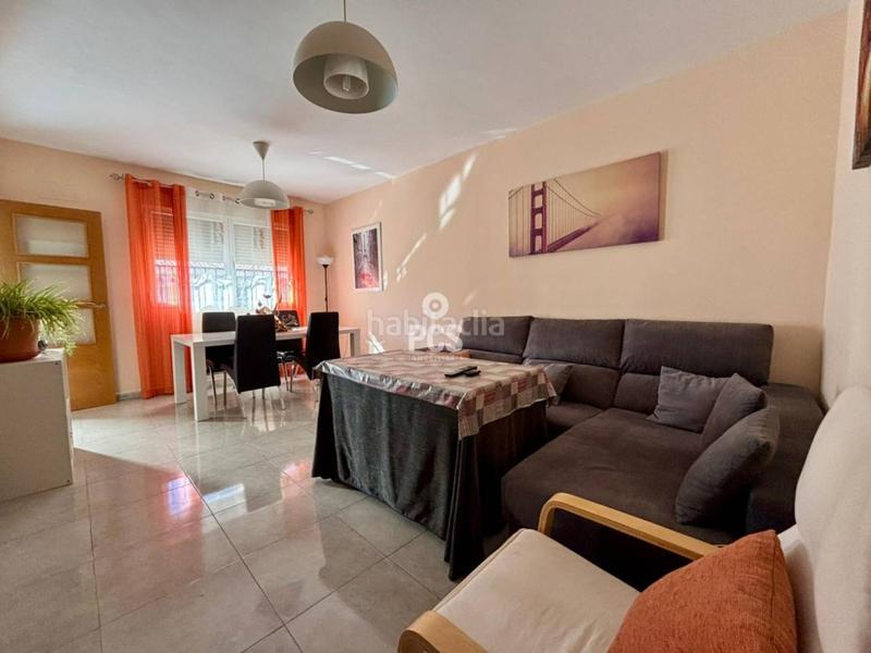 Foto 930ae5fe-daac-40c6-af9b-f76e90de4128. Casa a zona pareton s/n a Totana