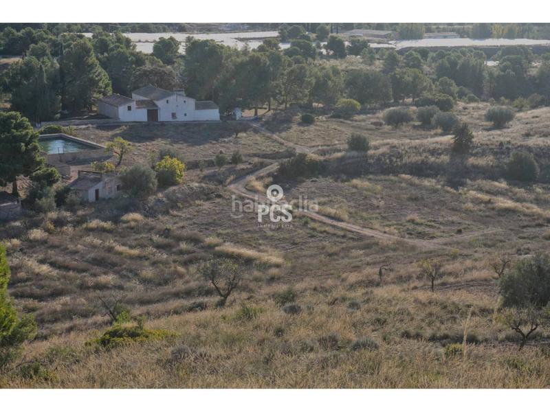 Foto 4bdad224-fce4-4cfe-b2a8-8b85701bc596. Chalet in zona Totana - aledo s/n in Totana