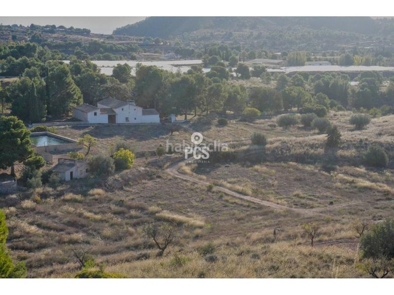 Foto b30342b3-bcf3-4a69-a48c-951a4ea16a9f. Chalet in zona Totana - aledo s/n in Totana