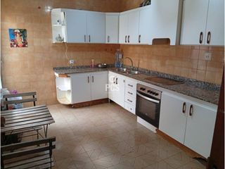 Edificio  Calle centro de totana s/n. Venta de piso en totana