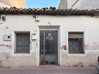 Maison  Calle zona avenida de lorca s/n. Casa en venta en totana, ideal para reformar y personalizar