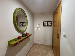 Appartement  Calle zona avenida de lorca totana s/n. Venta de piso de 3 habitaciones en totana