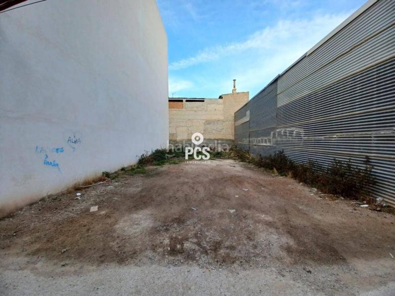 Foto c02f7d6e-1295-4fd6-afb2-b160d8527a4f. Terrain résidentiel dans zona el parral s/n dans Totana