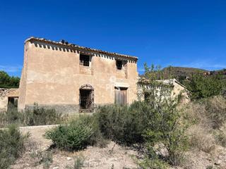 Chalet à Huerta s/n. Casa en venta en totana