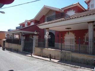 Maison à Las parras s/n. Casa en venta en totana