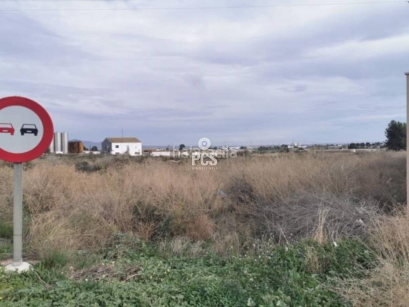 Foto b4bf82c9-9a7f-4951-a237-6b7f42f27ecf. Landgut in el saladar s/n in Totana