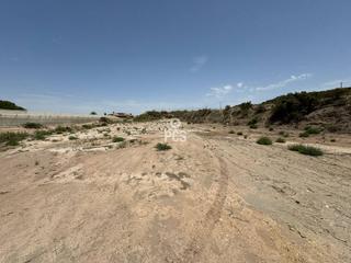 Propriété à Zona los secanos ´s/n. Terreno en venta en totana
