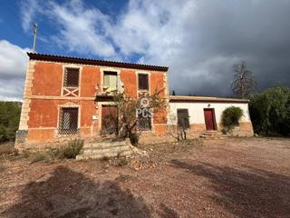 Chalet in Zona sierra espuña s/n. Venta de villa en totana
