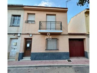 Maison à Zona centro de totana s/n. Casa en venta en totana