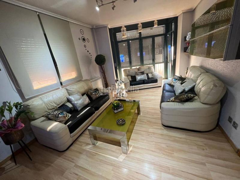 Foto edae66b9-de3f-40ab-8bde-0528fa026296. Pis a general aznar s/n a Totana