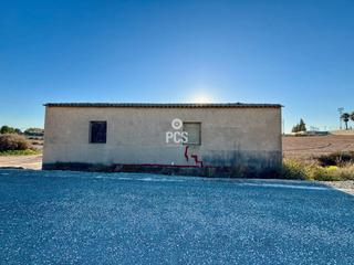 Industrial building in Pareton s/n. Venta de local comercial en totana