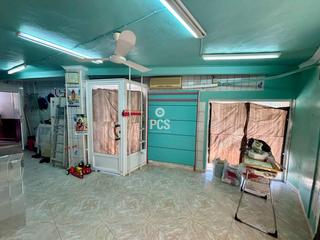 Lloguer Local Comercial a Centro de totana s/n. Alquiler de local comercial en totana
