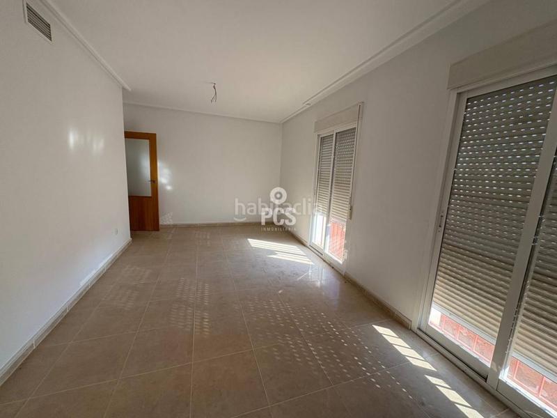 Foto 7dafc86c-87a9-4832-862a-125d2adfa18e. Alquiler piso en pedro celdran zaplana s/n alquiler de piso capital en Murcia