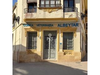 Haus en Zona iglesia de santiago s/n. Venta de local comercial en totana