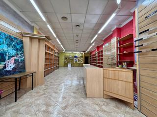 Lloguer Local Comercial a Zona centrica de totana s/n. Alquiler de local comercial en totana