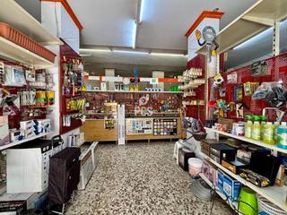 Locale commerciale in Zona ayuntamiento de lorca s/n. Alquiler de local comercial en lorca, centrocorredera
