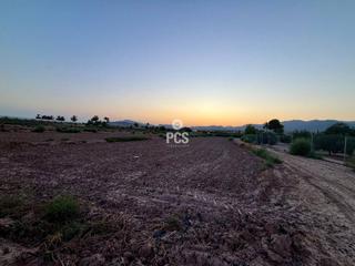Finca rústica a Zona poligono totana s/n. Terreno en venta en totana!