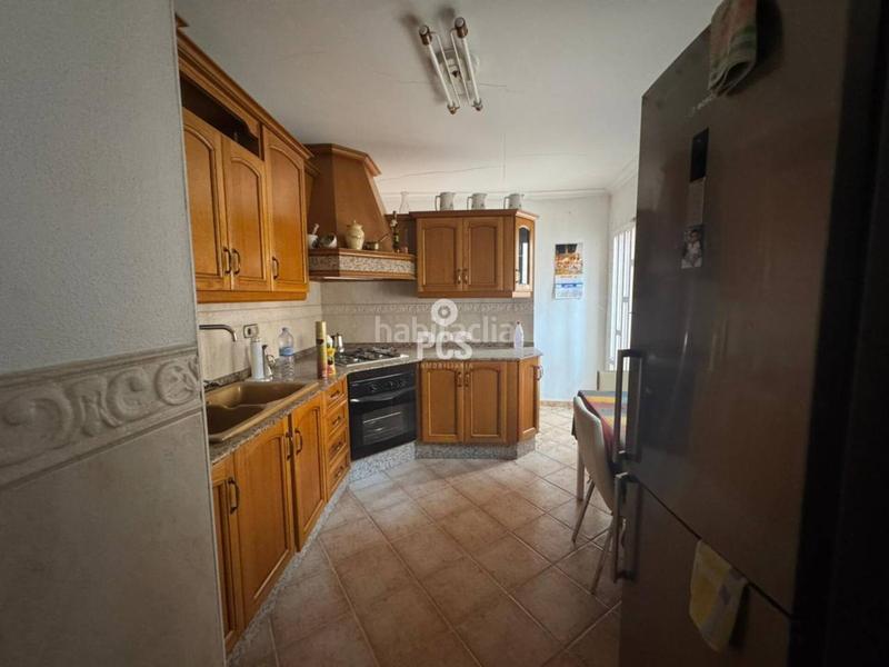 Foto ce734b7e-d29e-4ea8-8b70-43ec7eea6574. Maison dans el pareton s/n dans Totana