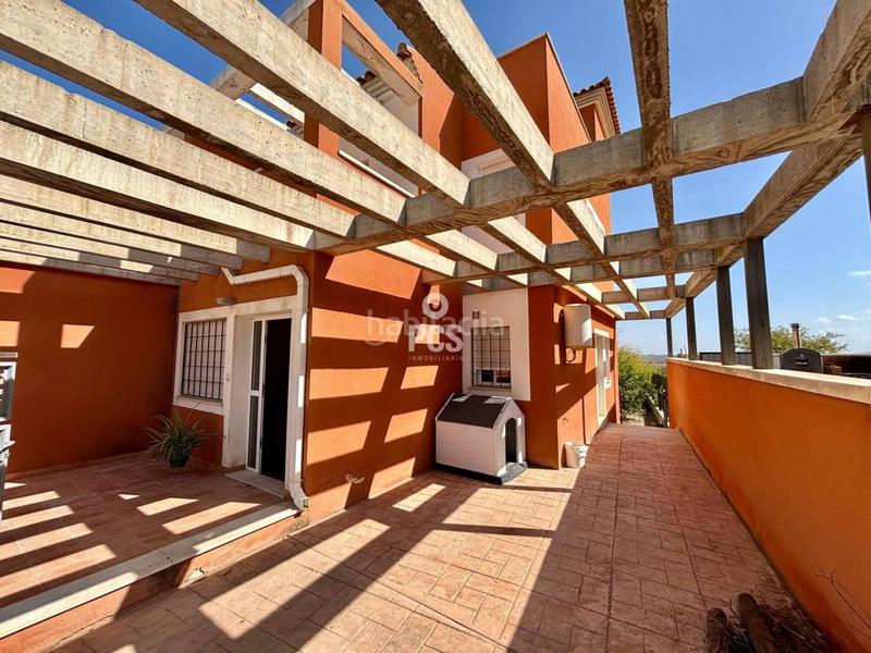 Foto a0164e2b-0989-4c04-bc2c-bf03c2697027. Casa en pareton s/n casa en venta en Totana