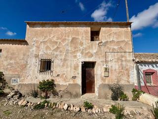 Chalet  Zona raiguero s/n. Venta de villa en totana