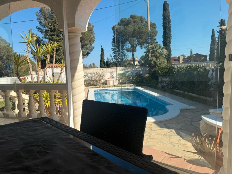 Foto 09c55878-b433-4bea-8104-cfc10ed5d314. Chalet with fireplace heating parking pool in Centre Miami Platja