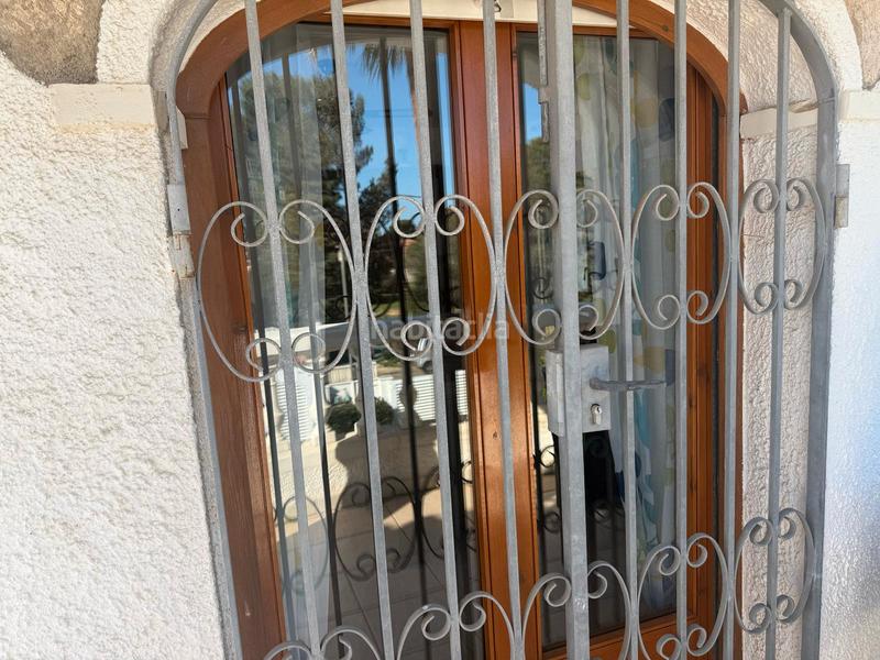 Foto 7f37cc3d-3e59-489a-8184-64d55fcd0e28. Chalet with fireplace heating parking pool in Centre Miami Platja