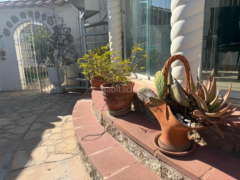 Foto 86f23444-3500-4f98-97f0-7f4951720521. Chalet with fireplace heating parking pool in Centre Miami Platja