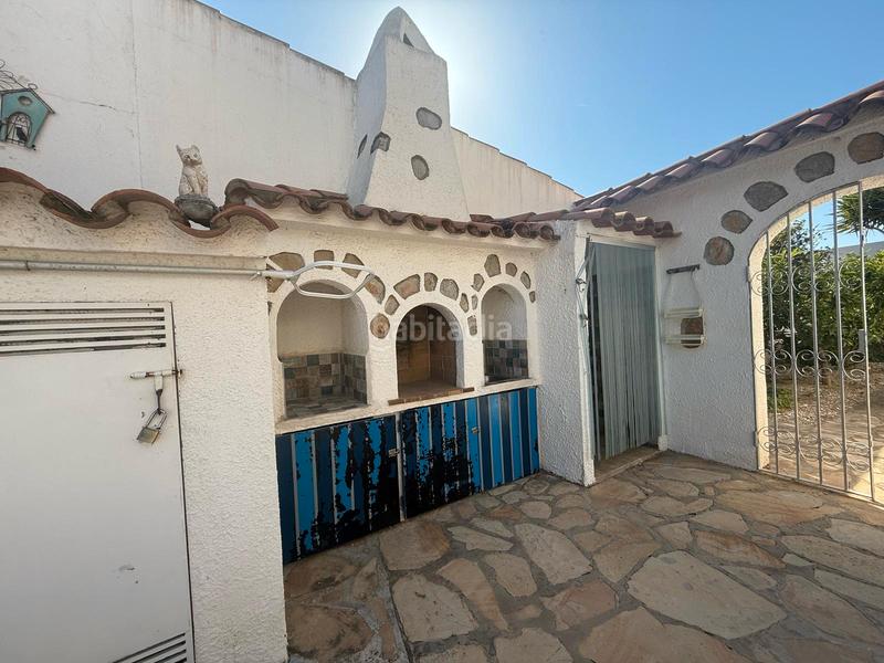 Foto 8dc94bbf-5682-49a5-93d5-ae7946b4ecbd. Chalet with fireplace heating parking pool in Centre Miami Platja