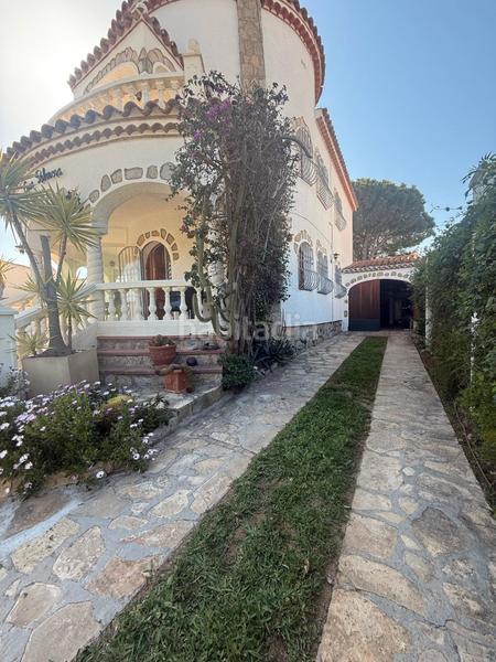 Foto 99d13f14-aeee-403b-b524-4ea880f28e66. Chalet with fireplace heating parking pool in Centre Miami Platja