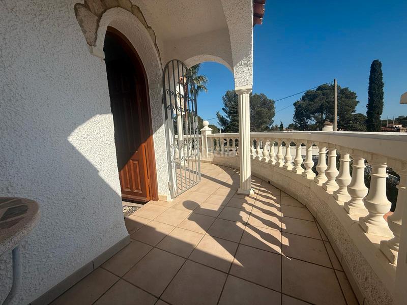 Foto 9af1798a-627f-444f-b0a3-89584d450de3. Chalet with fireplace heating parking pool in Centre Miami Platja