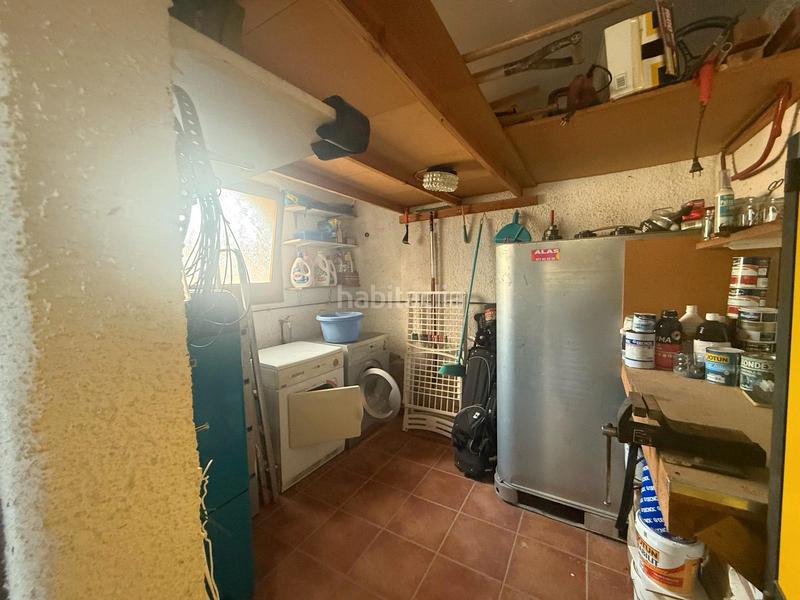 Foto ff454b23-5996-4676-8c09-7b5a9bfc3d74. Chalet with fireplace heating parking pool in Centre Miami Platja