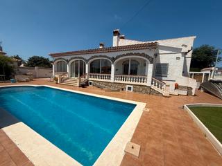 Chalet dans Centre. Increble chalet en venta en santiago rusinyol