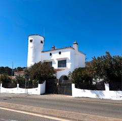 Chalet in Passeig Marítim. Casa / chalet independiente en venta en miami platja