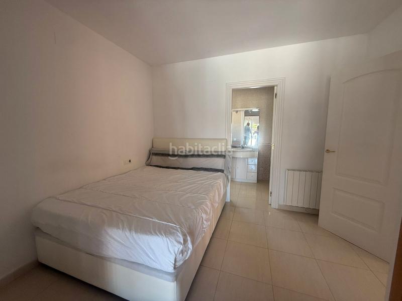 Foto 5264f634-d93e-4502-a94d-9cffea9fd433. Chalet with fireplace heating parking pool in Centre Miami Platja