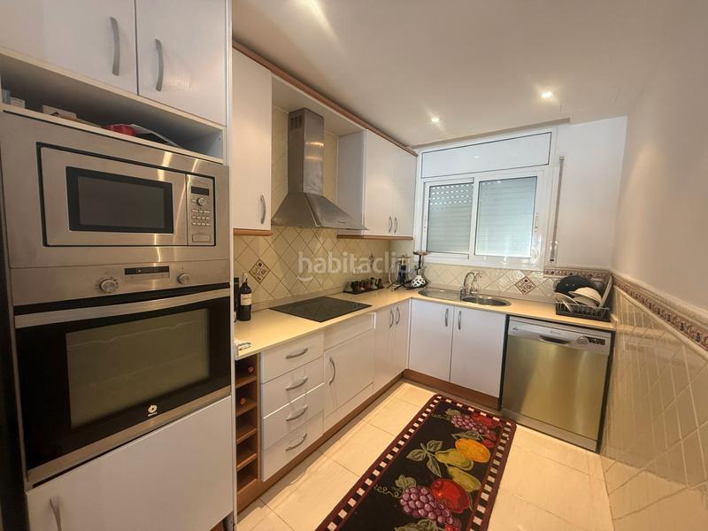 Foto f2bd8314-a813-47b6-8471-75004ff68308. Chalet with fireplace heating parking pool in Centre Miami Platja