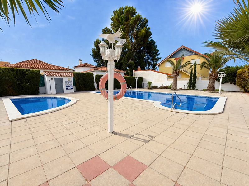 Foto eefad2ec-1001-49d3-92e8-33c4272fd234. Apartament amb calefacció piscina a Centre Miami Platja