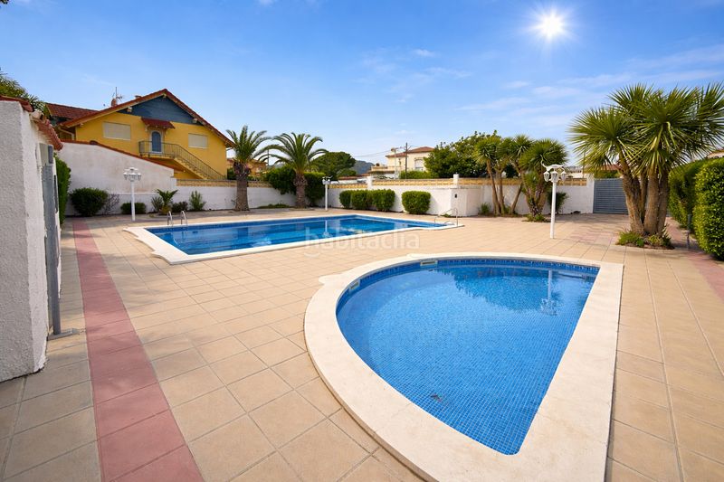Foto efbc439b-fc55-4933-9bdc-1db8362efc64. Apartament amb calefacció piscina a Centre Miami Platja