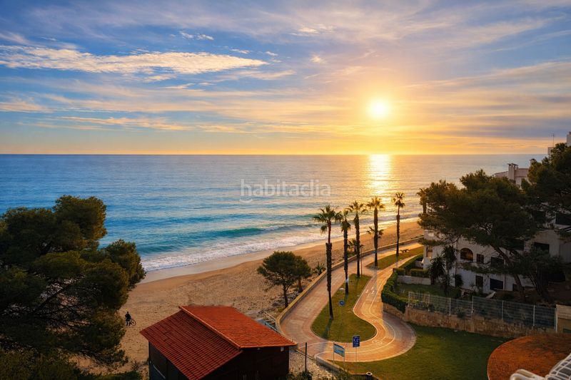 Foto 17ba2135-a33d-42de-81d8-6b0f6a8f07e9. Pis amb calefacció aparcament piscina a Passeig Marítim Miami Platja