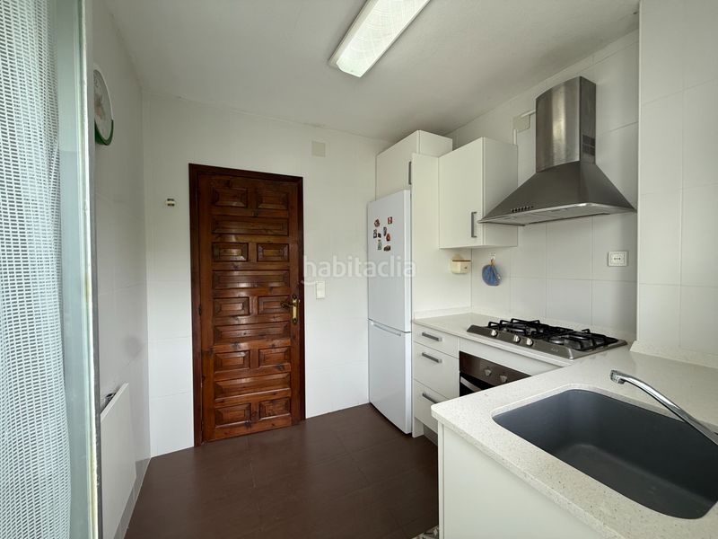 Foto d42ef2ed-e85e-47da-8819-b4c28767d6ec. Pis amb calefacció aparcament piscina a Passeig Marítim Miami Platja