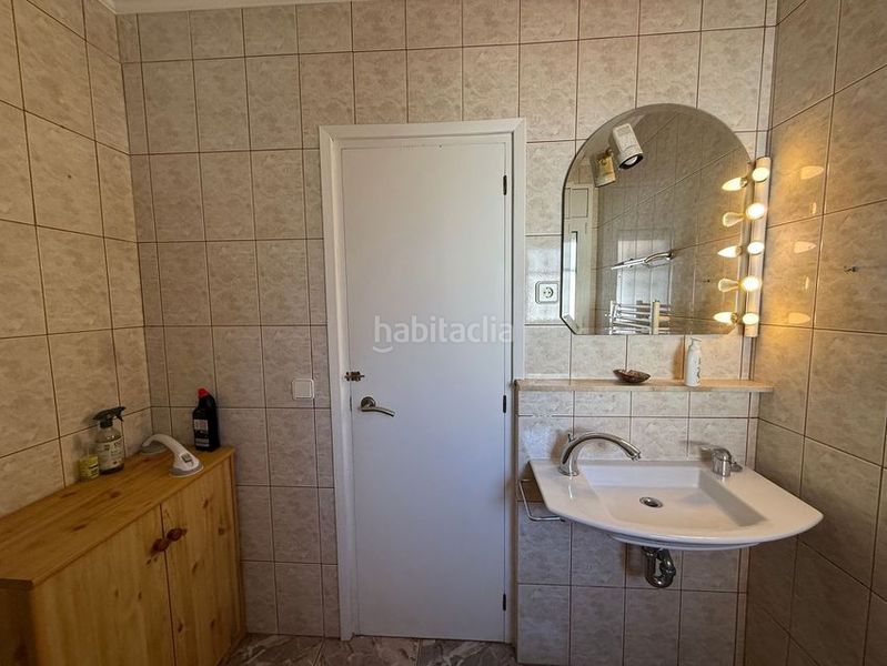 Foto 1325be01-4a71-4263-987a-0ad25ae62c17. Casa amb aparcament a Poble Mont-roig del Camp