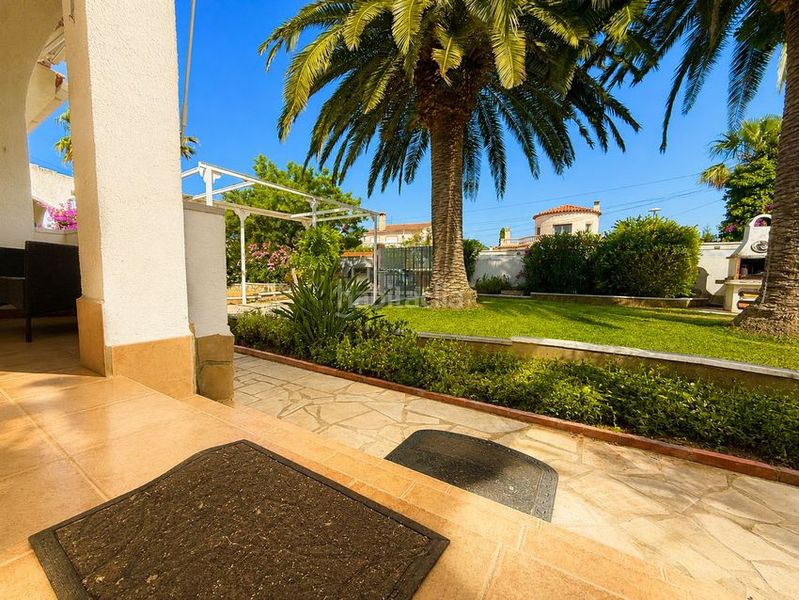 Foto 155ee598-0f62-4df3-9462-3733c17262cd. Casa amb aparcament a Poble Mont-roig del Camp