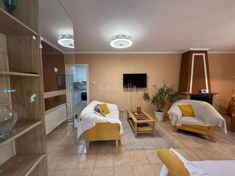 Foto 672e39d4-89ef-480c-8c8c-adffb21943fe. Casa amb aparcament a Poble Mont-roig del Camp