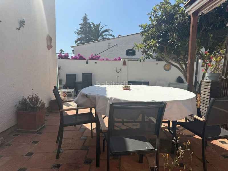 Foto 7f5c9acb-61d5-4a5c-96f2-ae7b89da3120. Casa amb aparcament a Poble Mont-roig del Camp