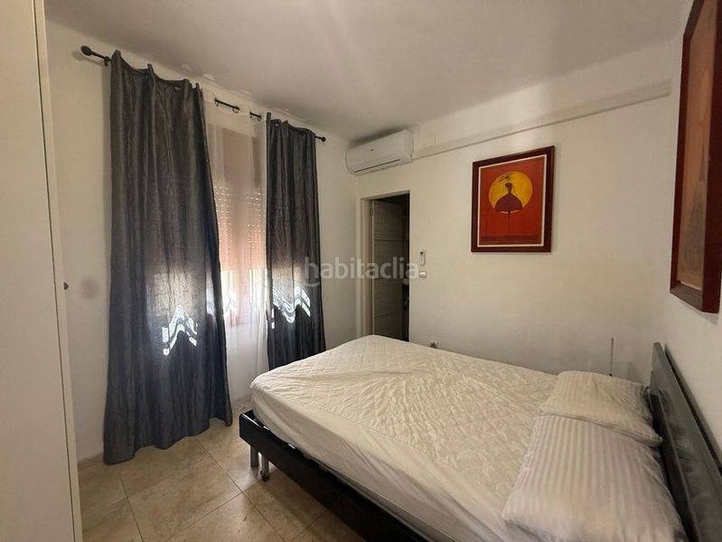 Foto b8814394-2dad-41a0-9241-d7f71eaca49c. Casa en Centre Miami Platja