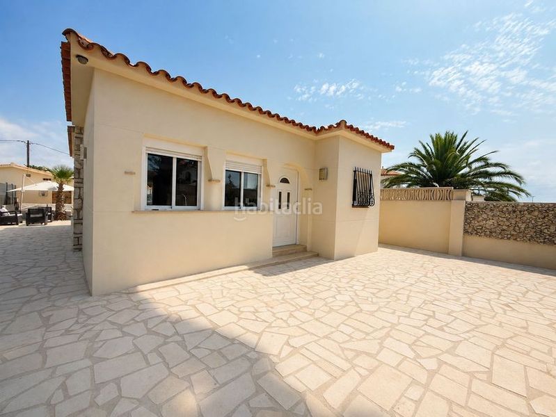 Foto d0570221-3855-4159-ad97-01d6da1bc867. Casa en Centre Miami Platja