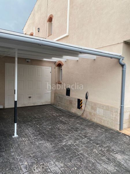 Foto a60b3939-dd7d-4774-a37c-8901acab1760. Casa en Centre Miami Platja