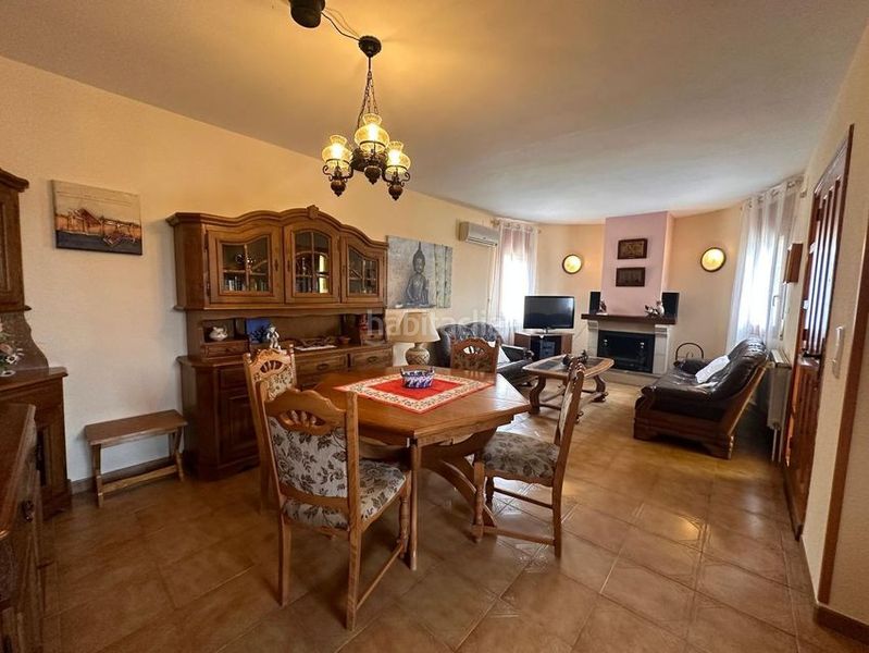 Foto d1fc4146-b0da-4c6d-99ca-303c8998e0be. Casa en Centre Miami Platja