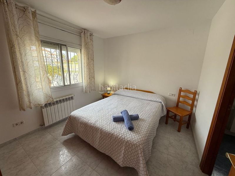 Foto b8afde29-58da-435f-9e0d-48e678129050. Casa amb aparcament a Poble Mont-roig del Camp